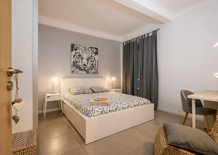 Appartement Le Trendy, Plein Centre Avec Climatisation Nice
